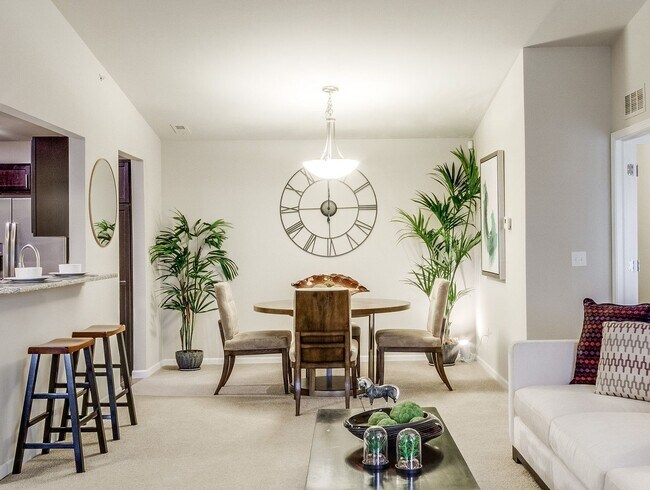 Interior Photo - Parkways of Auburn Hills