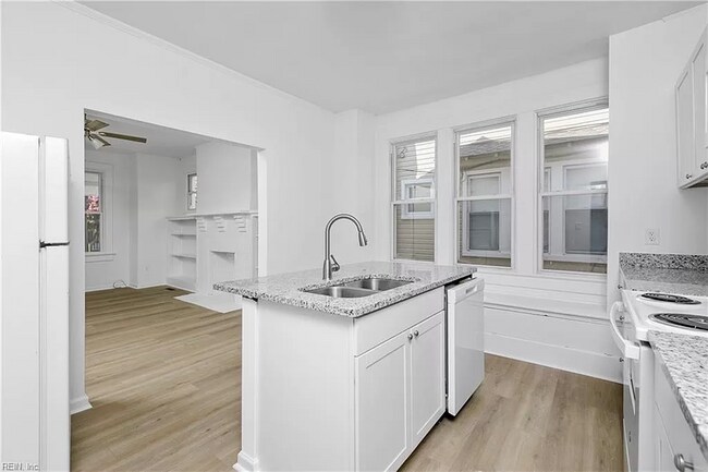 Foto del edificio - 244 West 32nd Street