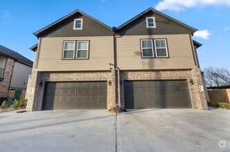 Building Photo - 4681 Bellfort Ave