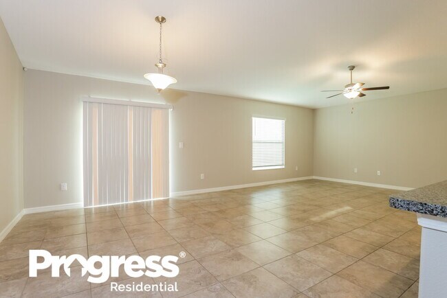 Foto del edificio - 15516 Bawtree Gate Ln