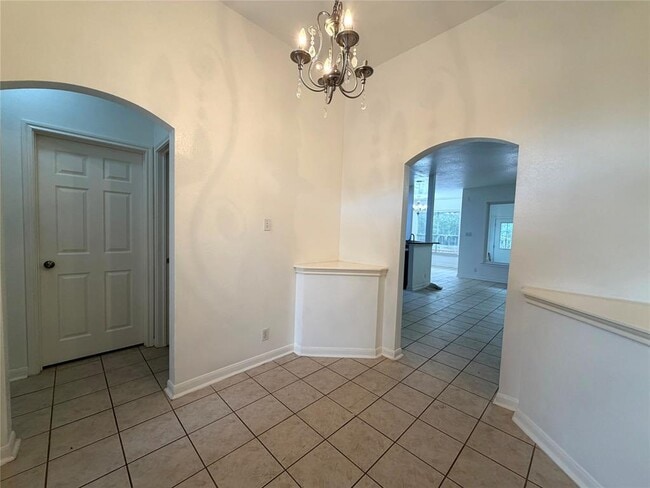 Foto del edificio - 1523 Bradbury Ln