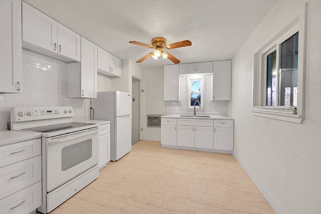 Building Photo - $2,295.00, Charming 4-Bedroom Home in Denver’s Vibrant Highland Neighborhood, plus $300 off the f...