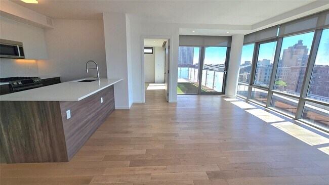 Foto del edificio - 40 Pinehurst Ave