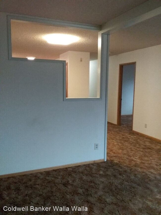 Building Photo - 2 br, 1 bath House - 1623 Sunset Dr.