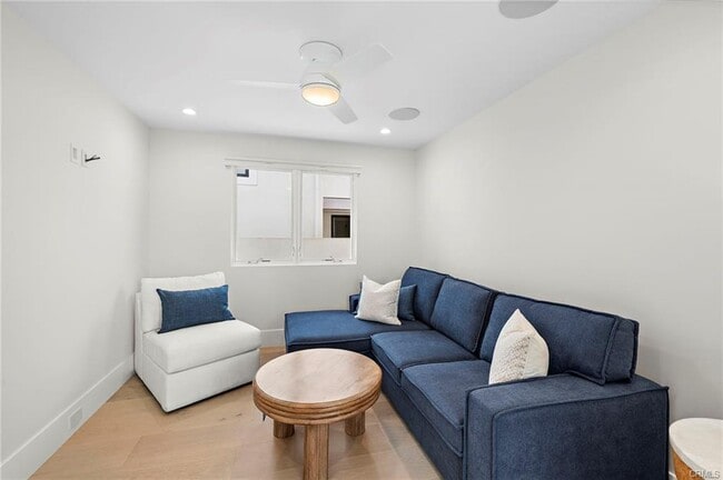 Foto del edificio - 509 Carnation Ave