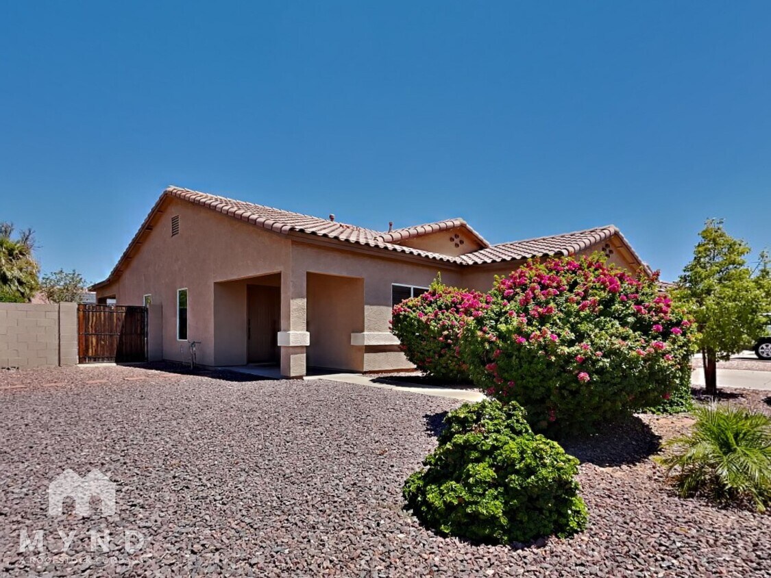 Foto principal - 7236 W Zak Rd