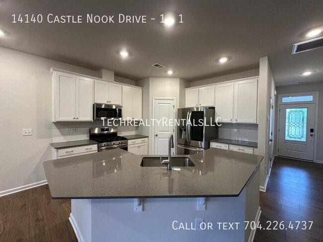 Foto del edificio - 14140 Castle Nook Dr