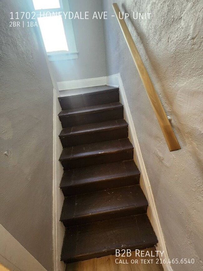 Foto del edificio - 11702 Honeydale Ave