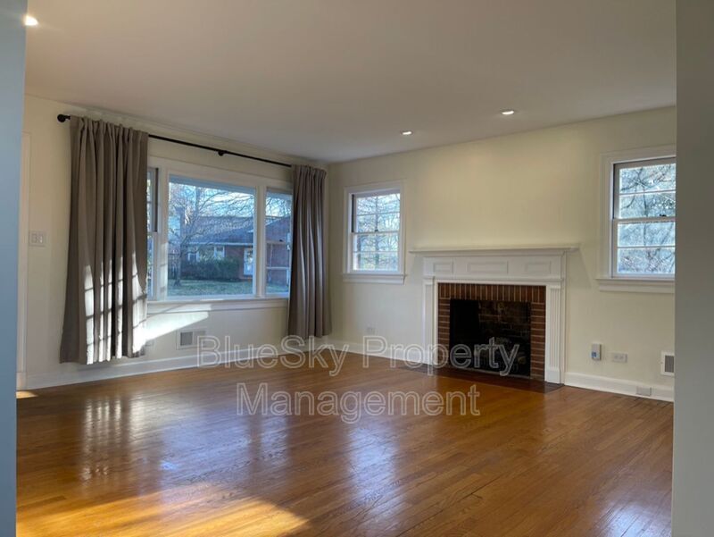 Primary Photo - 1209 Augusta St
