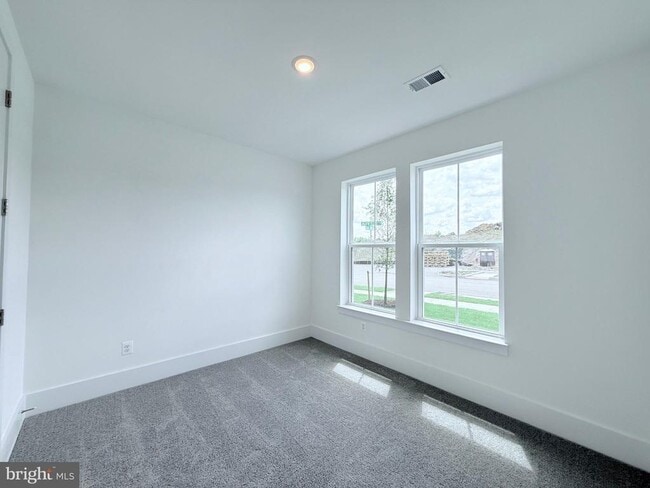 Building Photo - 4803 Jackson Vlg Pkwy