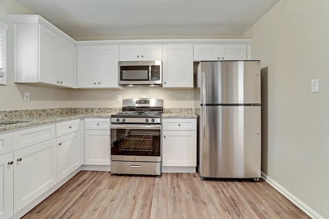 Building Photo - 2303 Ousley Ct