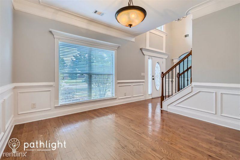 Foto principal - 5 br, 3.5 bath House - 151 Shelton Dr UNIT