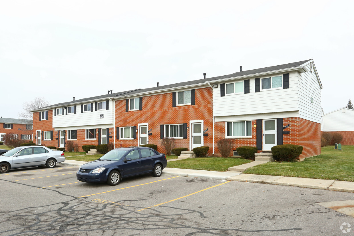 Building - Sycamore Meadows Apartments