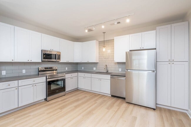 Foto del edificio - Harrison Landing Apartments