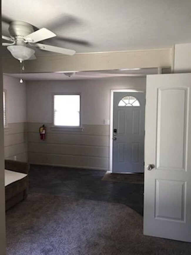 Building Photo - One Bedroom in Big Bear Lake