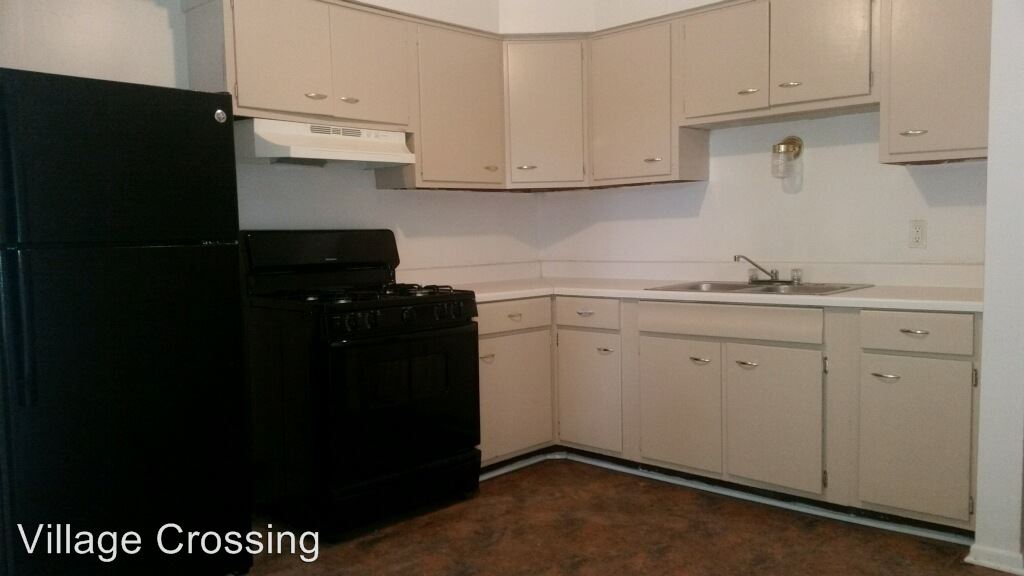 Primary Photo - 3333 147th St