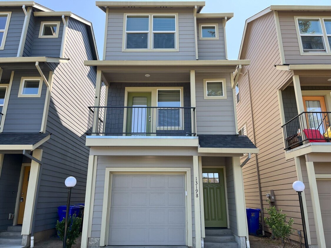 2020 Build ~ 3Bd/ 1.5Ba Home in Hazelwood ... - 2020 Build ~ 3Bd/ 1.5Ba Home in Hazelwood ...