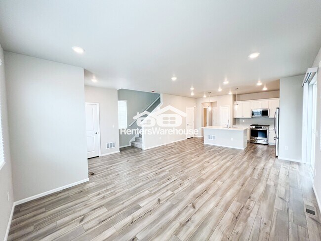 Building Photo - 8826 Yellowcress St