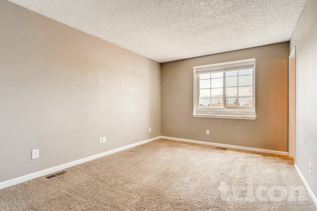 Foto del edificio - 3870 Caviar Ct