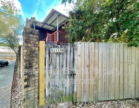 Building Photo - 111 Shekel Dr