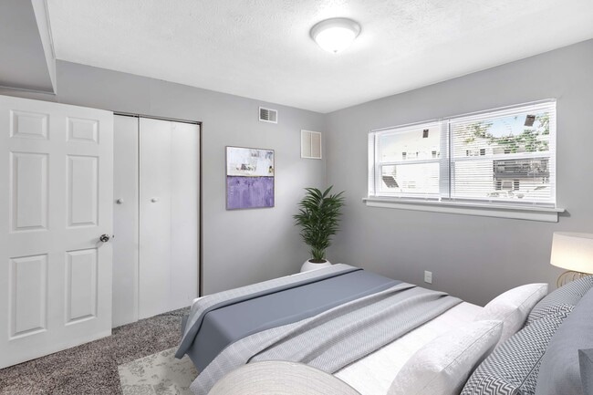 Bedroom - Eastland Hills Apartments