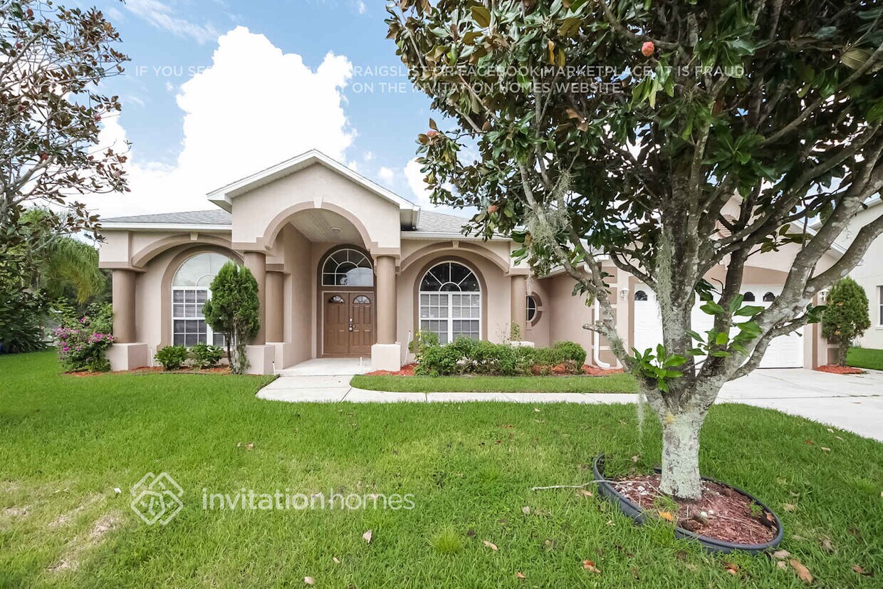 Foto principal - 3242 Countryside View Dr