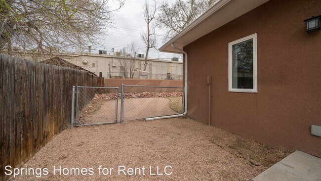 Building Photo - 2 br, 2 bath House - 1920 Armstrong Avenue