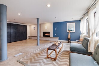 Building Photo - The Hudson