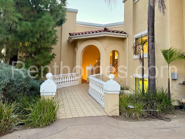 Foto del edificio - 4204 Explorer Ct