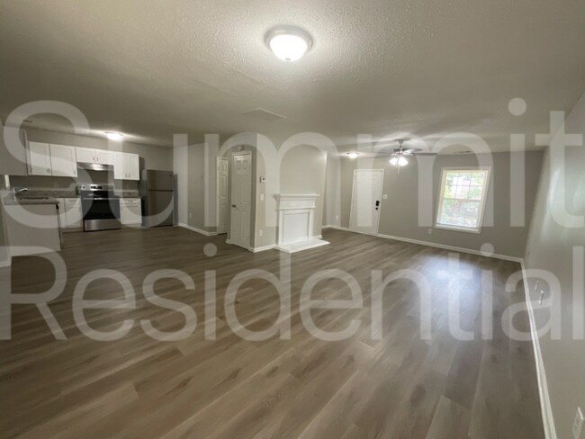 Foto del edificio - 7189 Ravenwood Ln