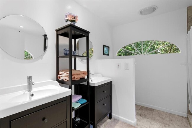 Foto del edificio - 1343 Highland Ave NW