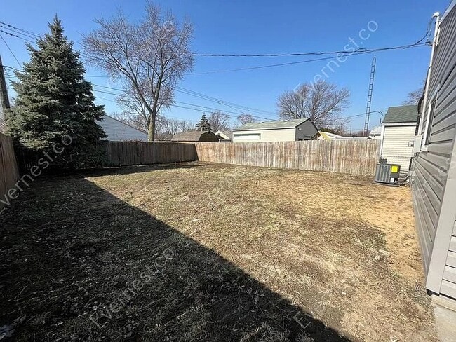 Building Photo - 3629 Waldorf Dr