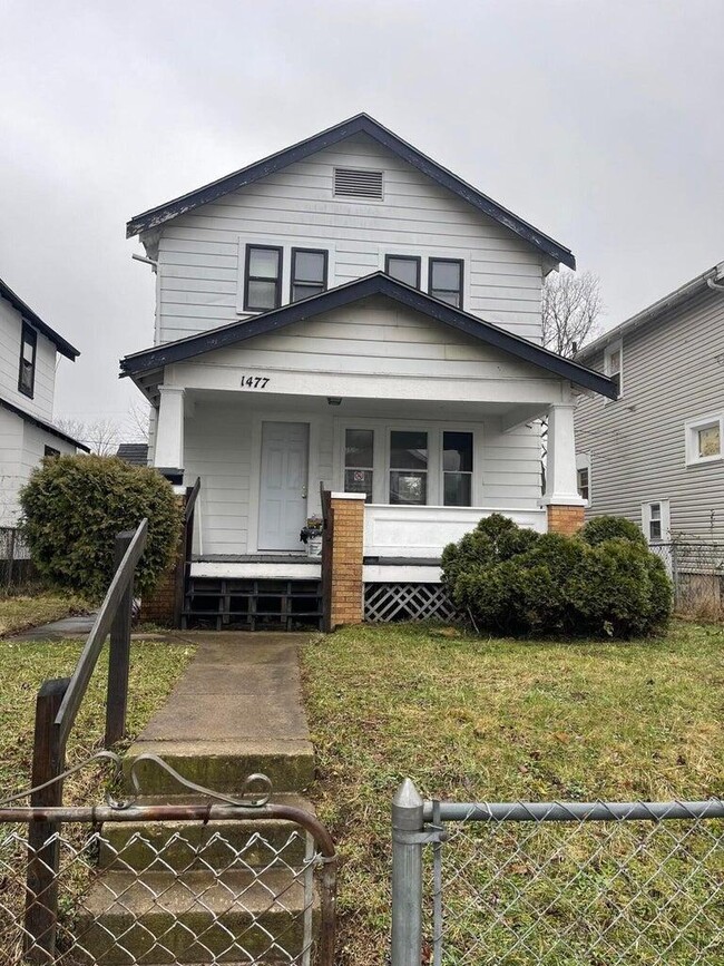 Building Photo - 1477 Briarwood Ave