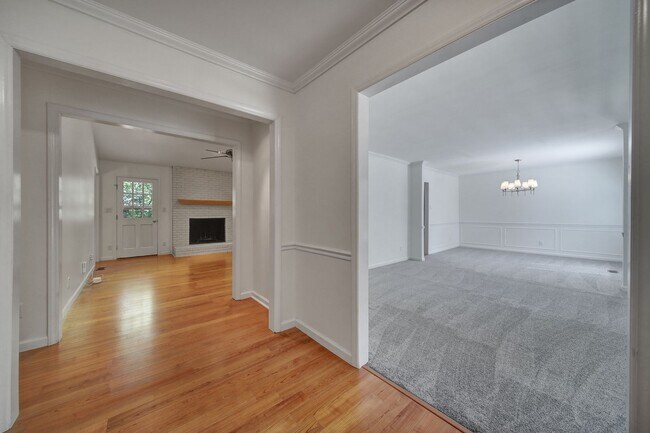 Foto del edificio - Charming Matthews Home for Rent!