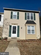 Building Photo - 2900 Madeira Ct