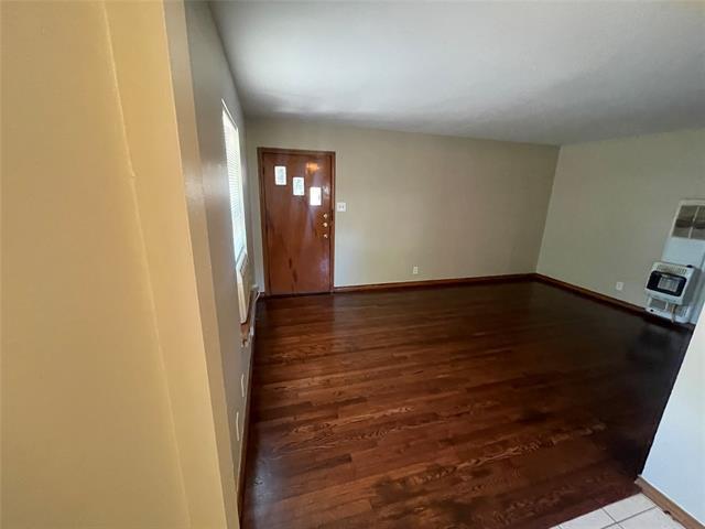 Building Photo - 2421 S Tyler St