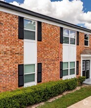 Building Photo - 5317 Curry Ford Rd