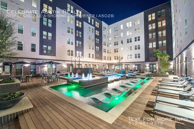 Building Photo - Windsor Turtle Creek