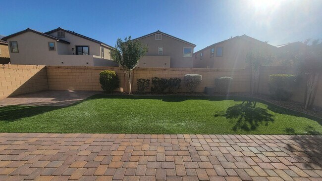 Foto del edificio - 1121 Cliff Castle Ave