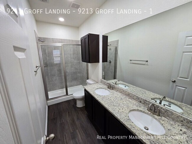 Foto del edificio - 9213 Groff Lndg