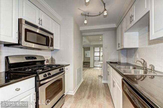 Foto del edificio - 1827 Adams Mill Rd NW