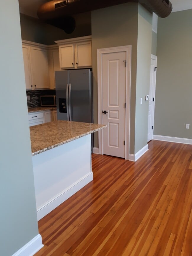 Unit #3 - 136 W Main St