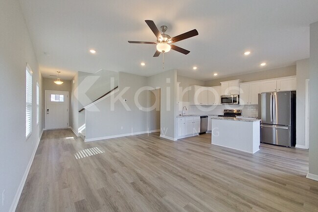 Foto del edificio - 928 Silent Barge Cv