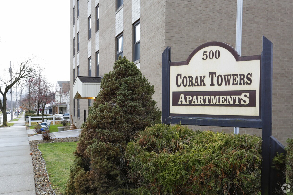 Building Photo - Corak Towers
