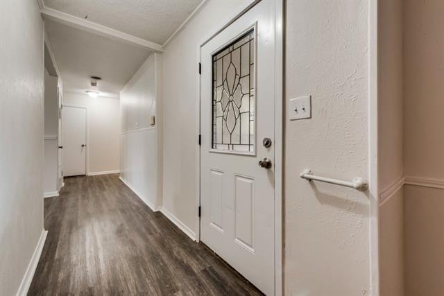 Foto del edificio - 5224 Trail Lake Dr