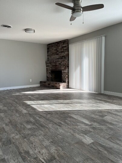 Foto del edificio - 1176 Robert Dr