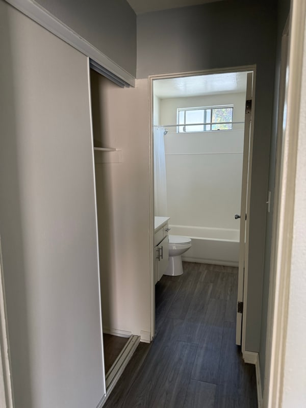 Building Photo - 8834 Topanga Canyon Blvd