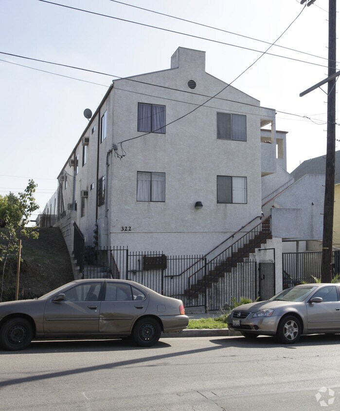 Building Photo - 322 N Benton Way
