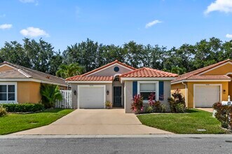 Building Photo - 5690 Green Island Dr