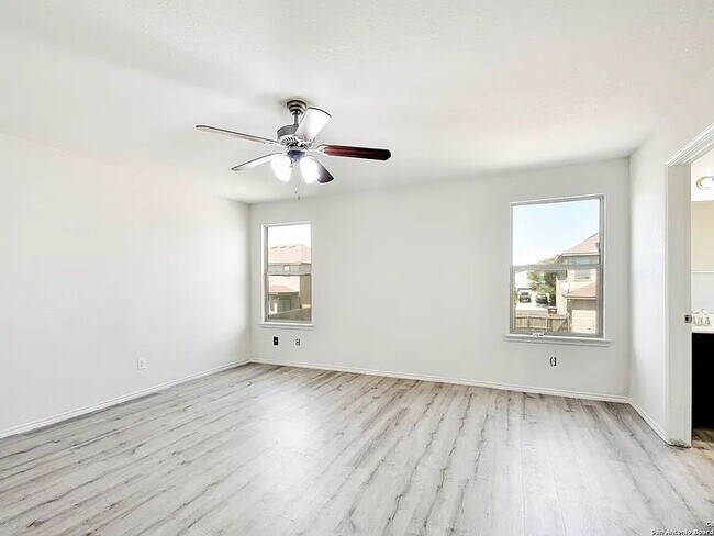 Building Photo - 7711 Stable View